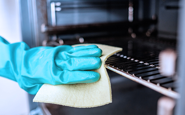 PULIZIA DEGLI ELETTRODOMESTICI: FACILE, VELOCE E PIACEVOLE